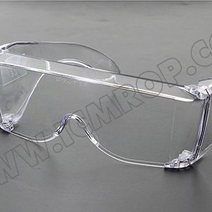 防冲击护目镜可以防焊光吗？
