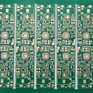 PCB板最外层如何防止污垢及异物？